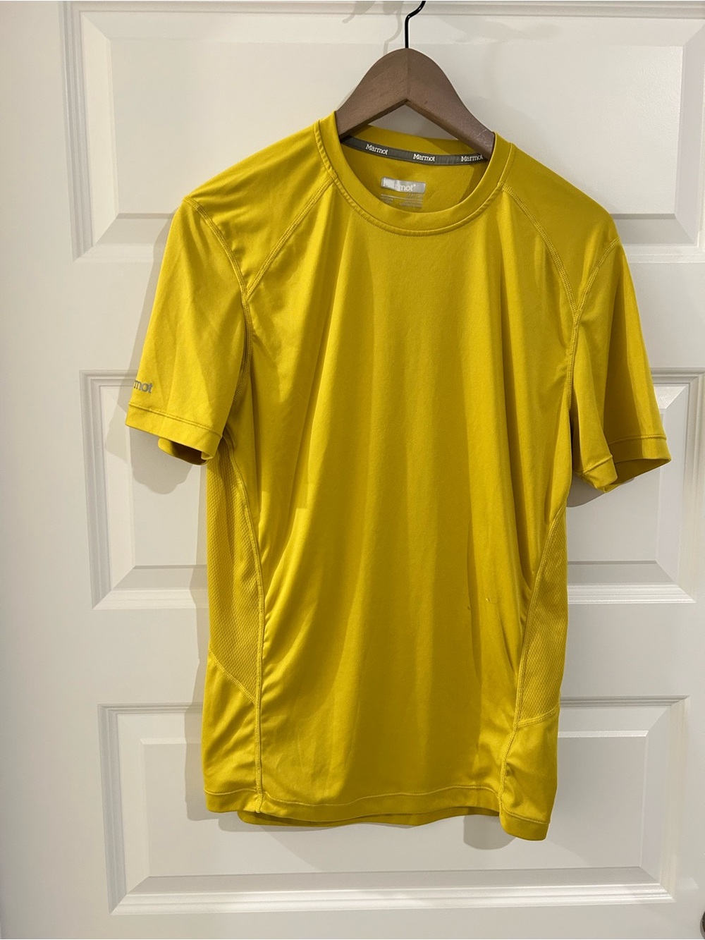 Marmot Men’s Performance T Shirt Yellow Size S